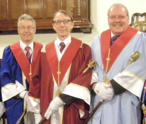 Pictured from left to right, are: Frank Parle, Graham Williams and Chris Gleave. Pictured from left to right, are: Frank Parle, Graham Williams and Chris Gleave.