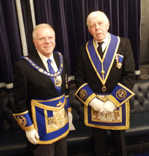 Derek Parkinson (left) congratulating Ian Wilkinson. Derek Parkinson (left) congratulating Ian Wilkinson.
