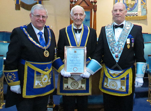 Pictured from left to right, are: Stewart Seddon, Jack Staziker with his certificate and Ian Smith WM