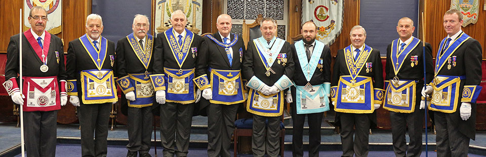 Pictured from left to right, are: Peter Ledder, Barry Dickinson, David Rhodes, Ian Greenwood, David Winder, David Parker Snr, David Parker Jr, Steve Bolton, Garry Norris and Jason Bell Pictured from left to right, are: Peter Ledder, Barry Dickinson, David Rhodes, Ian Greenwood, David Winder, David Parker Snr, David Parker Jr, Steve Bolton, Garry Norris and Jason Bell