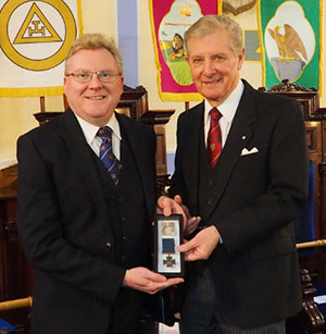 Mark Smith (left) and John Thornber with George Hinckley’s Victoria Cross. Mark Smith (left) and John Thornber with George Hinckley’s Victoria Cross.