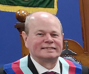 Eccles-Duncan-attends-Swinton-Chapter-convocation-Featured-item