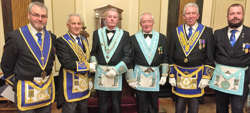 Martin Lockyer congratulates new WM. Pictured from left to right, are: Barry Fletcher, Martin Lockyer, Stephen Davies, Kenneth Davies, Marl Matthews and Stuart Kidd. Martin Lockyer congratulates new WM. Pictured from left to right, are: Barry Fletcher, Martin Lockyer, Stephen Davies, Kenneth Davies, Marl Matthews and Stuart Kidd.