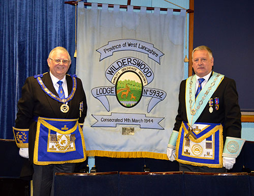 Stewart Seddon (left) with the last WM Paul Mullineaux and the Wilderswood banner. Stewart Seddon (left) with the last WM Paul Mullineaux and the Wilderswood banner.