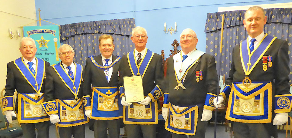 Pictured from left to right, are: Stephen Clarke, Mike Cunliffe, Kevin Poynton, Ray Attwood, Stephen Cornwell and Ian Halsall Pictured from left to right, are: Stephen Clarke, Mike Cunliffe, Kevin Poynton, Ray Attwood, Stephen Cornwell and Ian Halsall