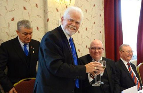 Pictured are David Randerson (second left) takes wine with Joe O’Brien. Pictured are David Randerson (second left) takes wine with Joe O’Brien.