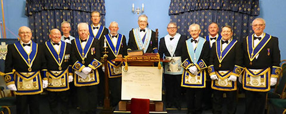 Almost all the remaining brethren of the lodge. Almost all the remaining brethren of the lodge.