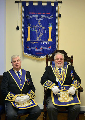David Johnson (left) with Roy Pyne.