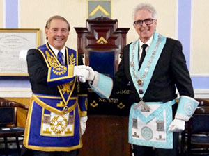 Giles Berkley (left) congratulates Richard Olley. Giles Berkley (left) congratulates Richard Olley.