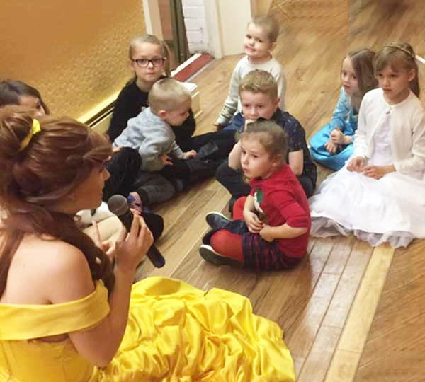 Olivia entertaining the troops. Olivia entertaining the troops.