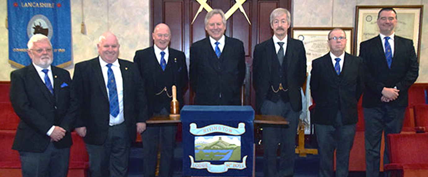 Mike (centre) with grand and acting Provincial grand officers