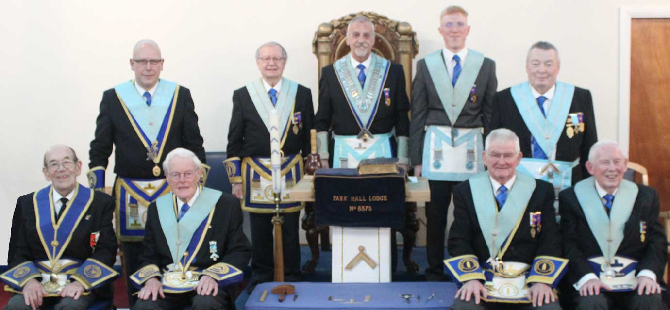 Pictured from left to right (seated), are: Bert Armitage, John Allwright, John Glover and Harry Thacker. Back row from left to right, are: Graham Roberts, Martin Howell, Alistair Frew, Shaun Nicholls and Tony Prior. 