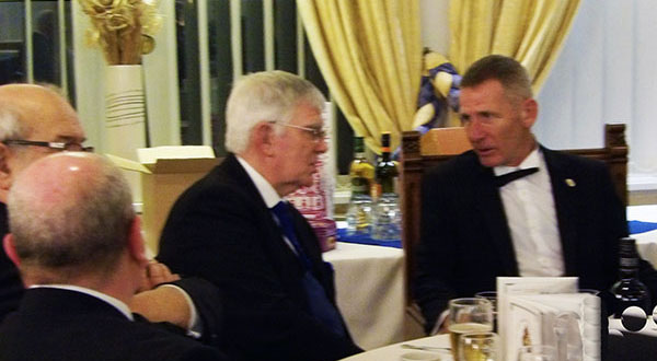 A rare moment of seriousness in the chit-chat between Tony and Jimmy. A rare moment of seriousness in the chit-chat between Tony and Jimmy.