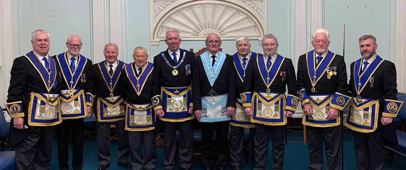 The final roll call. Pictured from left to right, are; Dave Johnson, Malcolm Jolley, Tom Croll, Ray Watkins, Mark Matthews, John Lewis, Bill Robb, Keith Gear, Alan Roberts and Robb Fitzsimmons. The final roll call. Pictured from left to right, are; Dave Johnson, Malcolm Jolley, Tom Croll, Ray Watkins, Mark Matthews, John Lewis, Bill Robb, Keith Gear, Alan Roberts and Robb Fitzsimmons.
