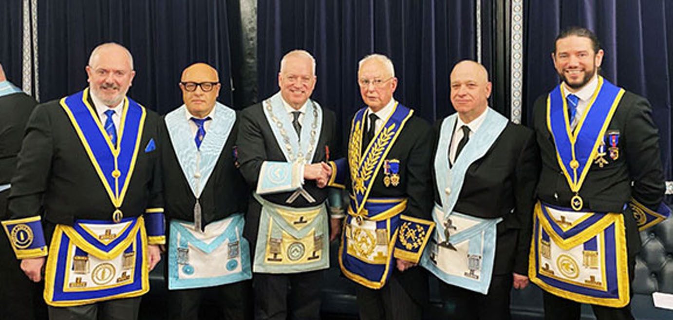 Pictured from left to right, are: Bob Paterson, Rod McGregor, Andrew Ince, Michael Jones, Jim Ramsay and Matt Casson Pictured from left to right, are: Bob Paterson, Rod McGregor, Andrew Ince, Michael Jones, Jim Ramsay and Matt Casson