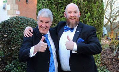 Garry Hacking enjoys a moment with the principal guest Paul Renton. Garry Hacking enjoys a moment with the principal guest Paul Renton.
