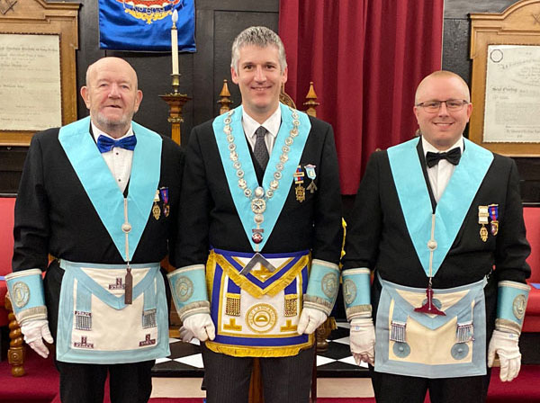 Pictured from left to right, are: Terry Nealons, Chris Larder and Sam Hodgson. Pictured from left to right, are: Terry Nealons, Chris Larder and Sam Hodgson.