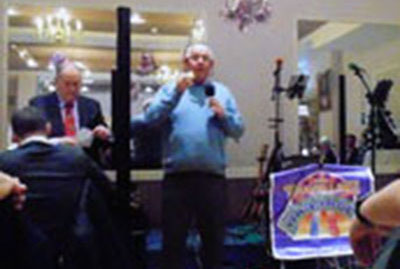 FROTH Chairman Stephen Oliver thanking everyone for their support FROTH Chairman Stephen Oliver thanking everyone for their support