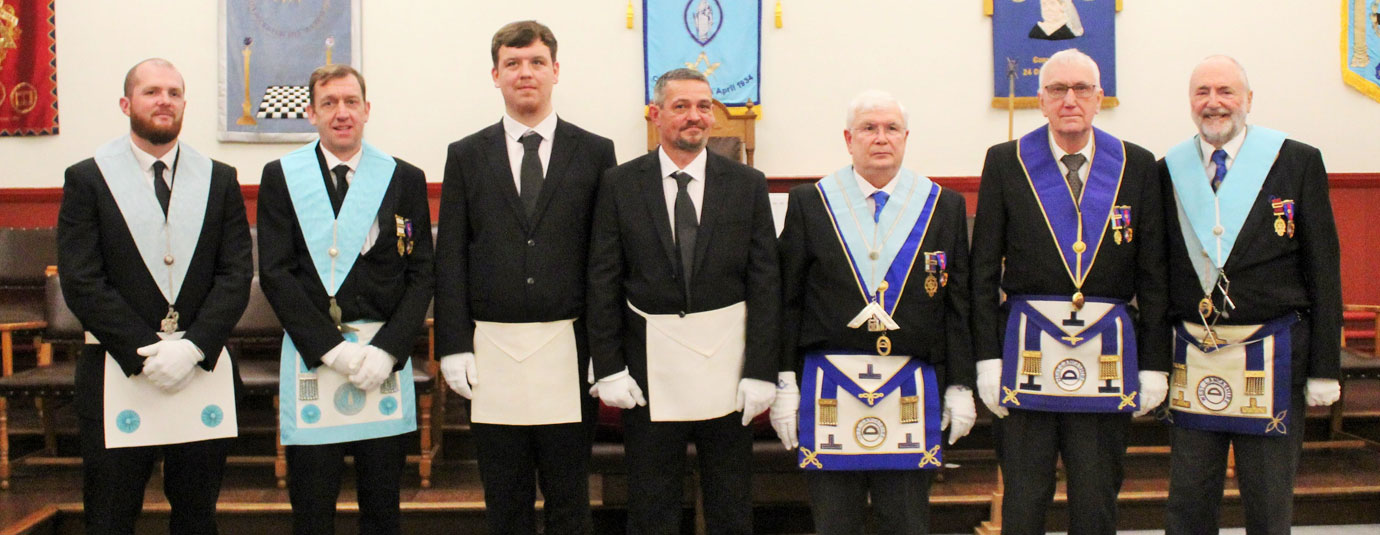 Pictured from left to right, are: Dean Marsh, Adam Berrington, Jack Dale, Martin Ryan, Ian Locke, David Clews and Dave Berrington. Pictured from left to right, are: Dean Marsh, Adam Berrington, Jack Dale, Martin Ryan, Ian Locke, David Clews and Dave Berrington.