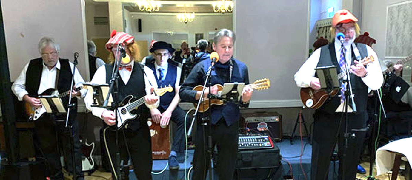‘The Travelling Wannabes’. ‘The Travelling Wannabes’.