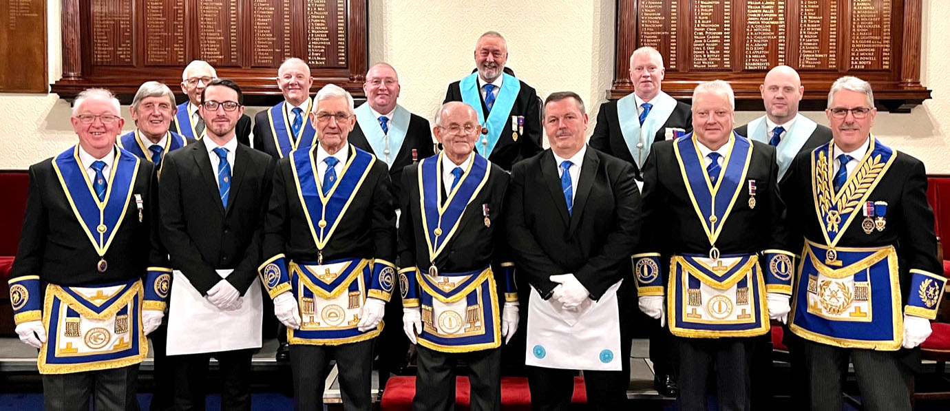 Members of Warrington Temple Lodge.