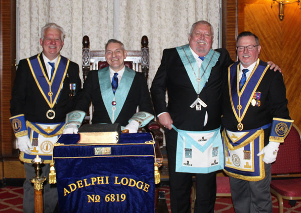 Pictured from left to right with Stuart in the chair, are: Paul Shirley, Stuart Allen, Peter Dwyer, Harry White