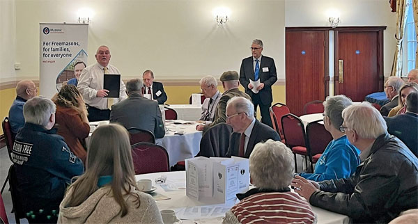 David Eccles (left) and Andy Barton (right) addressing the visitors. David Eccles (left) and Andy Barton (right) addressing the visitors.