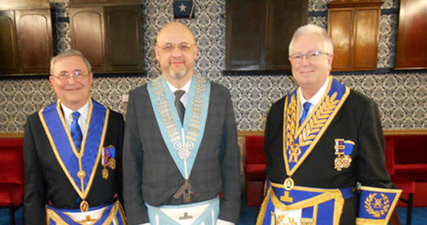 Pictured from left to right, are: Ian Niven, Ariel Abel and John Murphy. Pictured from left to right, are: Ian Niven, Ariel Abel and John Murphy.