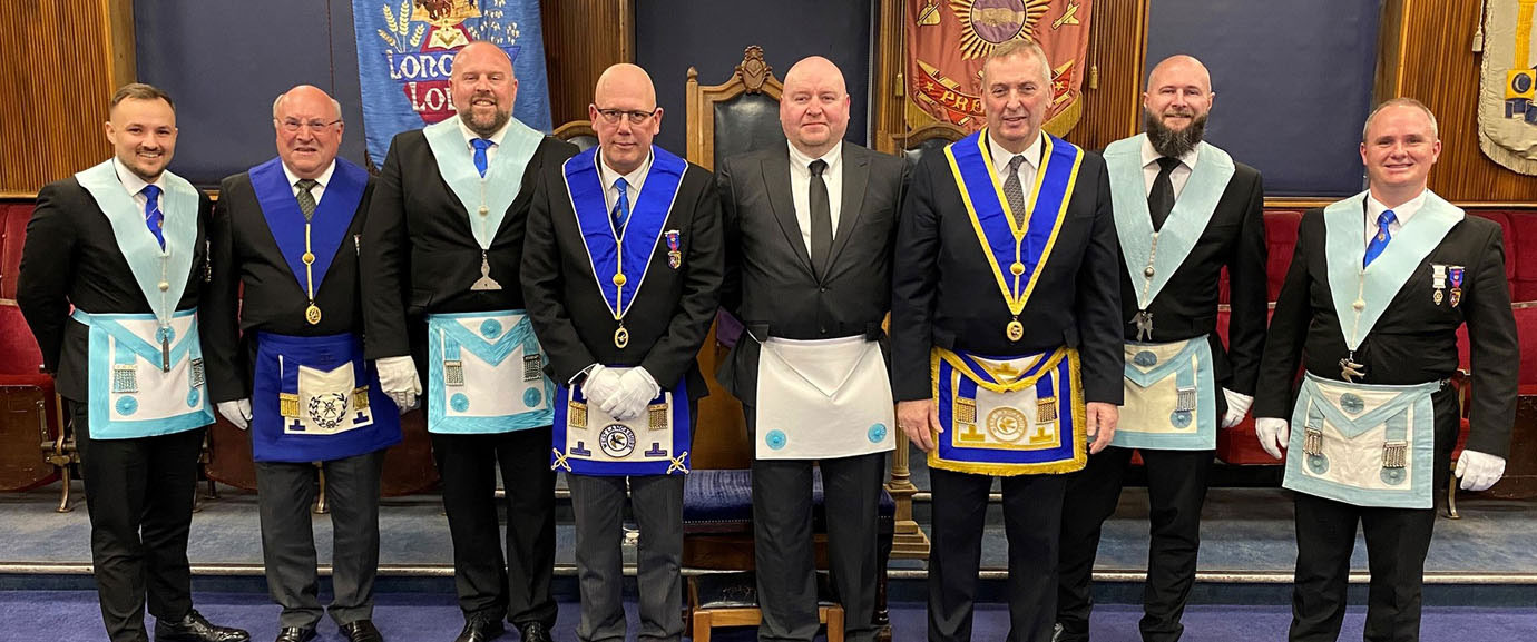 Pictured from left to right, are: JW Adam Dennett, Derek Upton, SW Chris Upton, Graham Roberts, Stuart McGrath, WM David Robinson, SD Kieran Taylor-Bradshaw, JD Dr Michael Kipping.