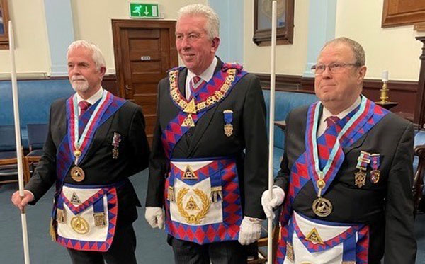 Mark Matthews with Paul Brunskill and Jayson Jackson. Mark Matthews with Paul Brunskill and Jayson Jackson.