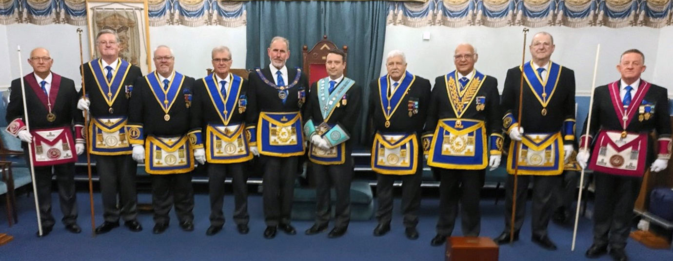 Pictured from left to right, are: Craig Lyon, Bob Duff, Ian Green, John Selley, Frank Umbers, Phil Barr, Bill Robb, David Ogden, Fred Dickinson and John Tabern.