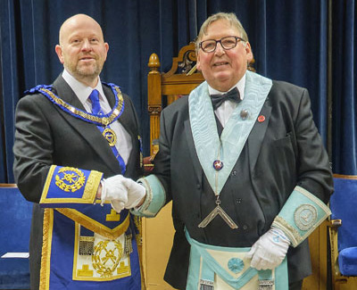 Malcolm Bell (left) and Glyn Jones.