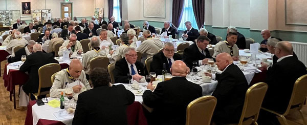 Members and guests enjoying the festive board.