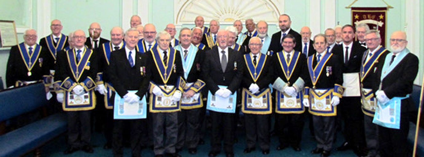 Liverpool Lodge and visiting brethren celebrate the installation of Bernard Ashley.