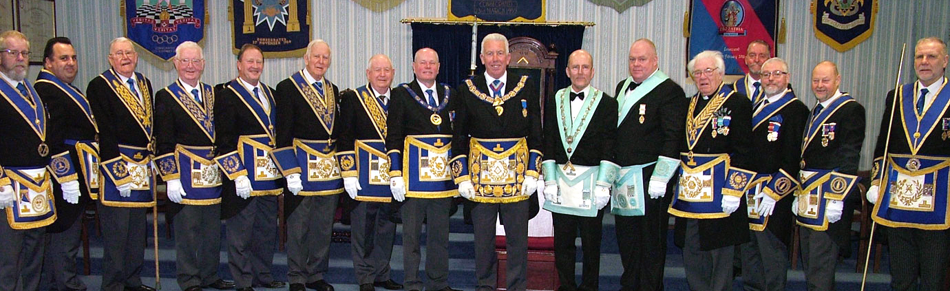 Pictured from left to right, are: Rick Winfield, Michael Tax, Jim Woods, Keith Jackson, Paul Broadley, Malcolm Worsley, Harry Cox, Duncan Smith, Mark Matthews, Darren Varley, Joe Ayrton, Godfrey Hirst, Ian Moss, Dave Rigby, John Cross and Barry Fitzgerald.