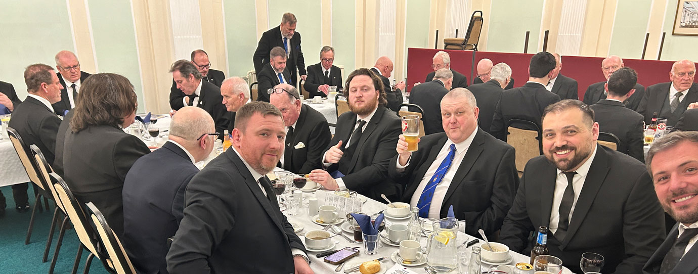 Brethren enjoying the festive board.