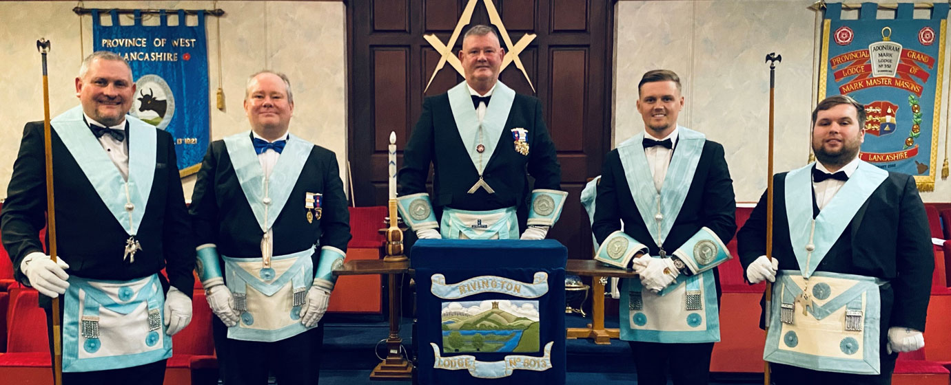 Pictured from left to right, are: Darren Holmes, Shaun Billsborough, Gary Longthorne, Jack Longthorne and Floyd Allen.