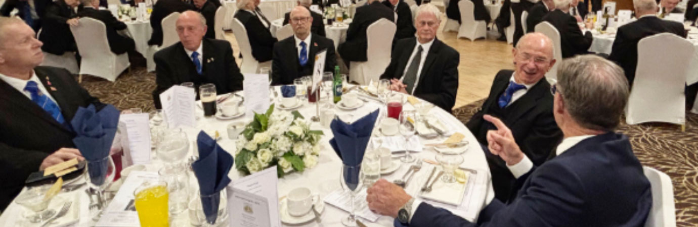 Brethren attending the festive board. Brethren attending the festive board.