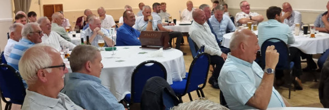 Masons and non-Masons enjoying the fundraising evening. Masons and non-Masons enjoying the fundraising evening.